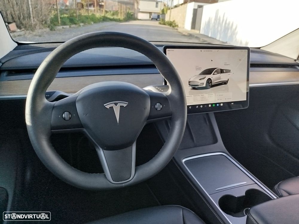 Tesla Model 3 Long Range Tração Traseira - 22