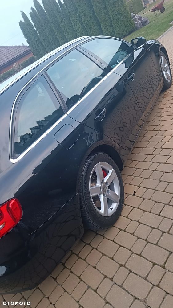 Audi A4 Avant 2.0 TDI - 4