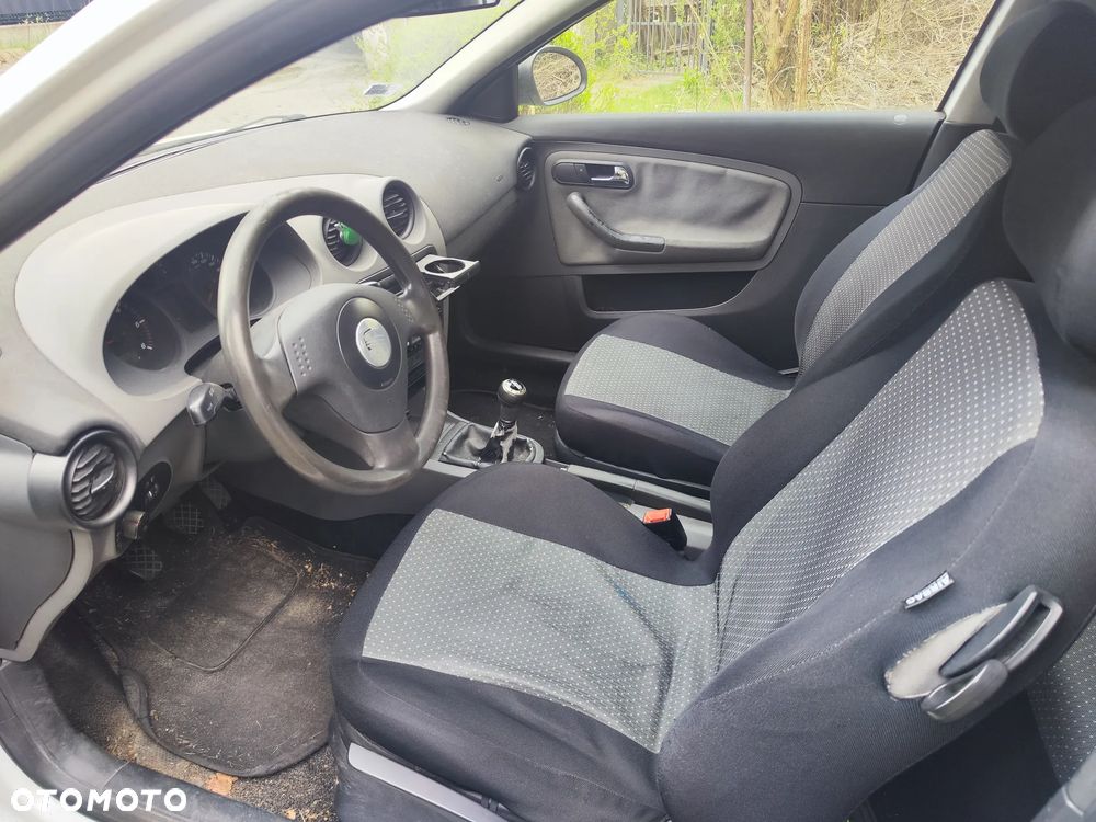 Seat Ibiza 1.9 TDI Signo - 8