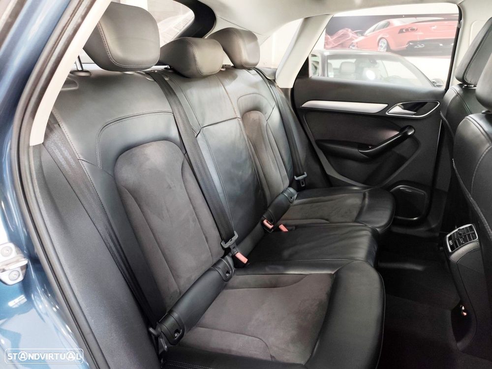 Audi Q3 2.0 TDI quattro Design S tronic — fotografia 17