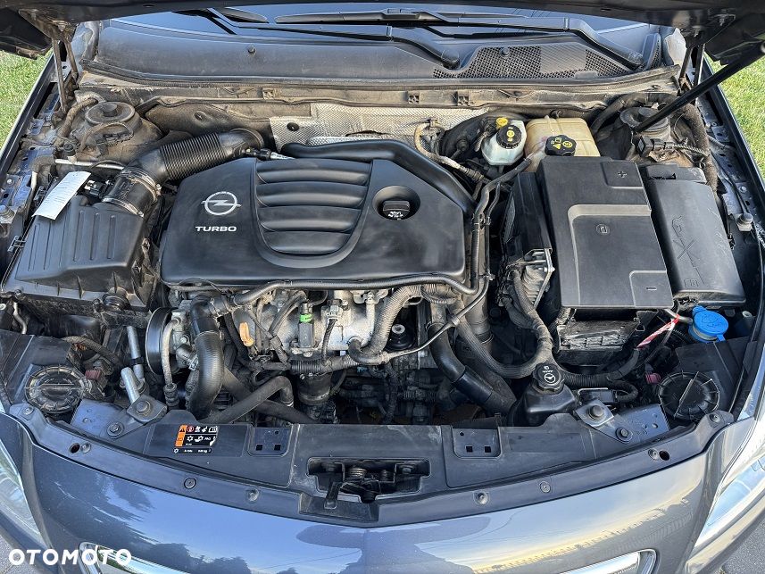 Opel Insignia 2.0 Turbo Edition - 23