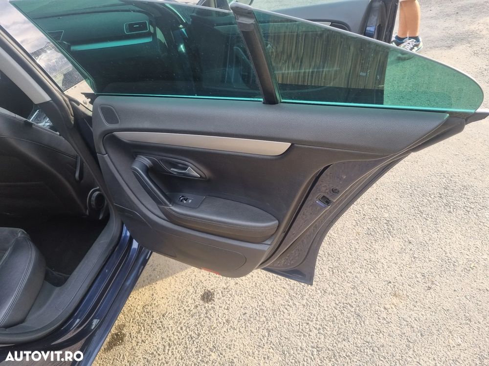 Volkswagen Passat CC 2.0 TSI DSG - 9