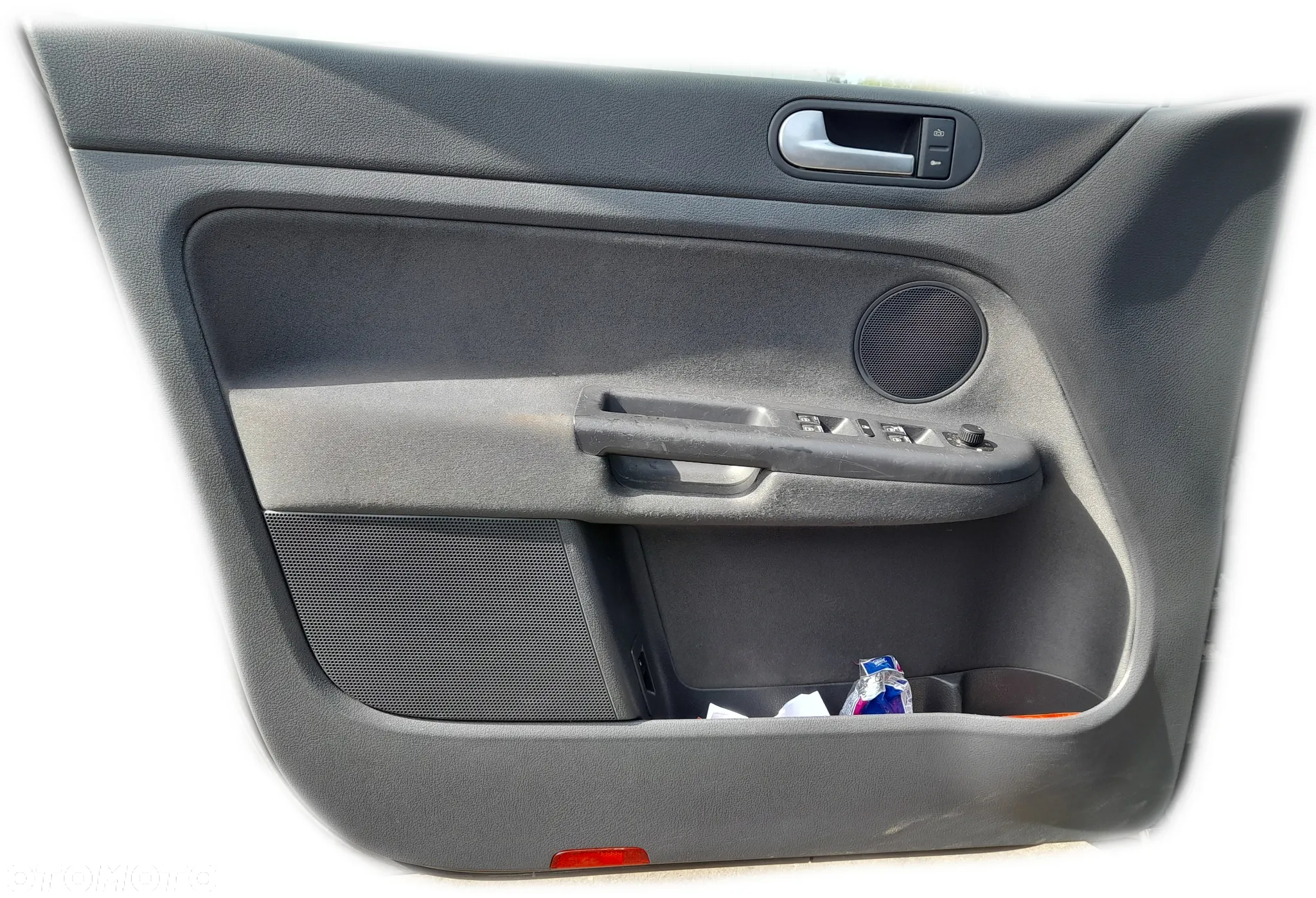 VW GOLF V PLUS KOMPLET BOCZKÓW DRZWI BOCZKI BOCZEK TAPICERKA - 18