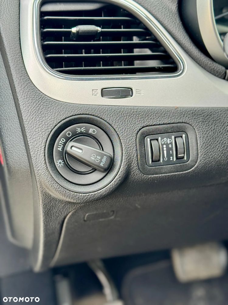 Fiat Freemont 2.0 Multijet Black Code AWD - 16