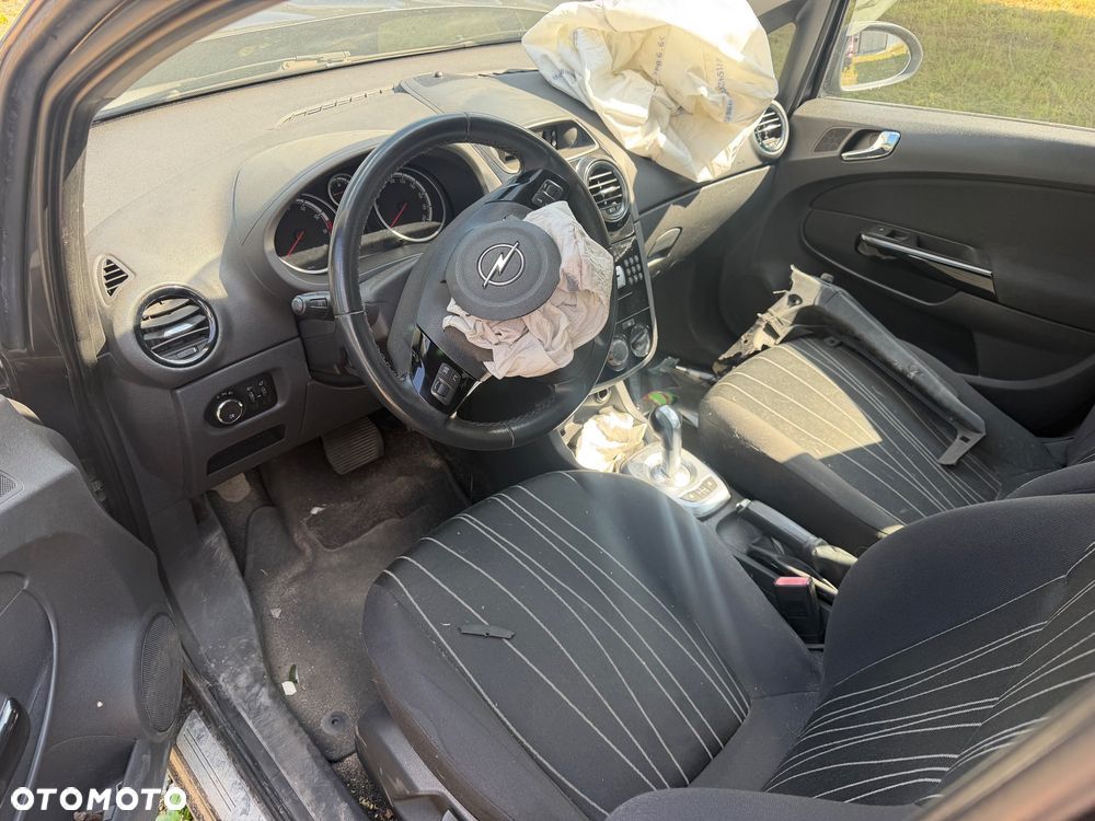 Opel Corsa - 7