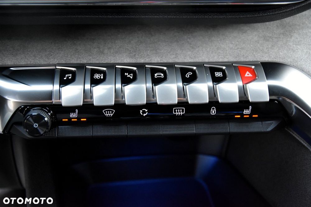 Peugeot 5008 1.6 PureTech GT S&S EAT8 - 29