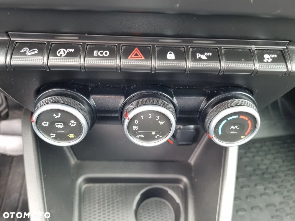 Dacia Duster 1.6 SCe Ambiance 4x4 S&S - 23