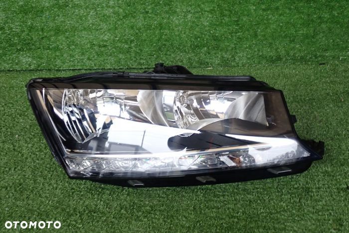 SKODA FABIA III LIFT 18- reflektor prawy lampa prawa - 1