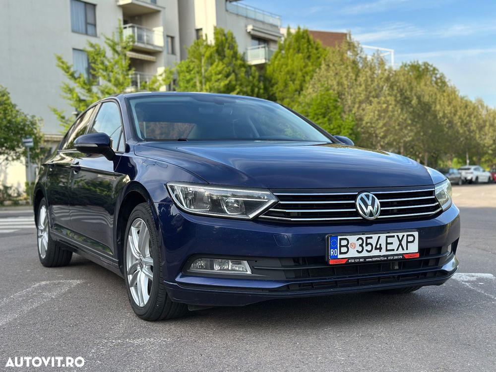 Volkswagen Passat 2.0 TDI SCR DSG Comfortline - 1