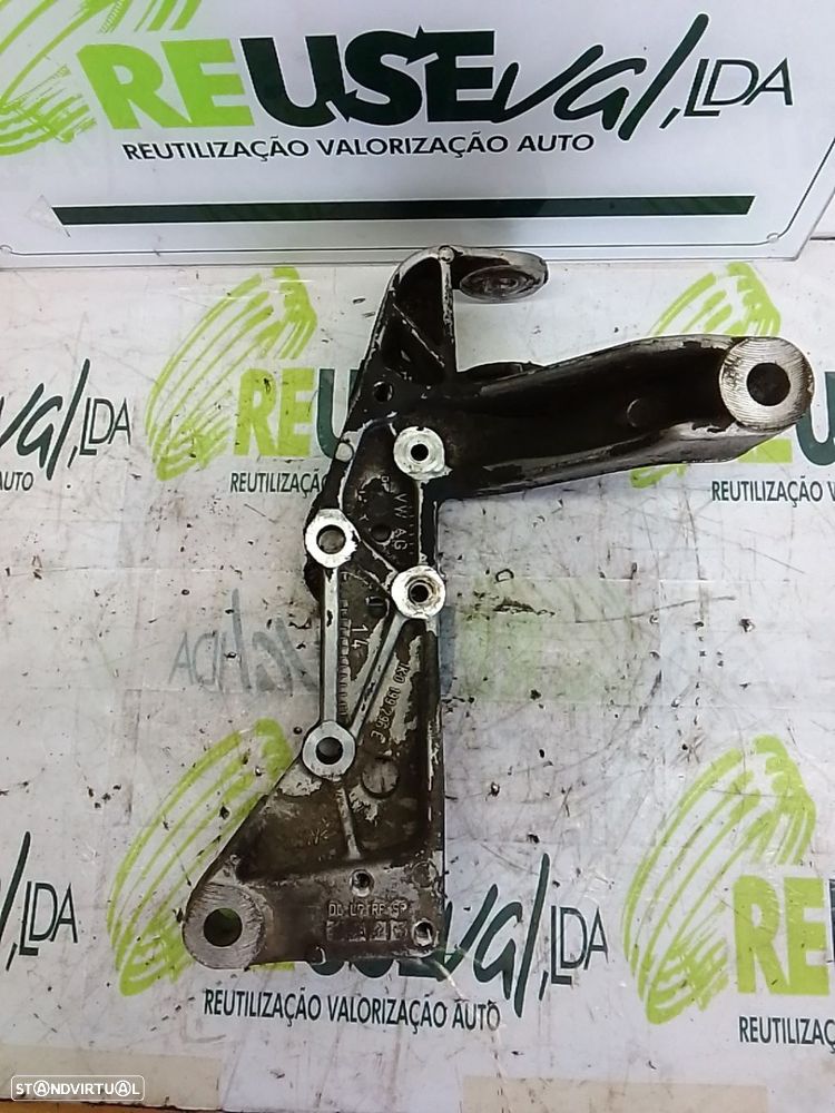 Apoio Braço De Suspensão Fr. Dto Volkswagen Golf V (1K1) - 2