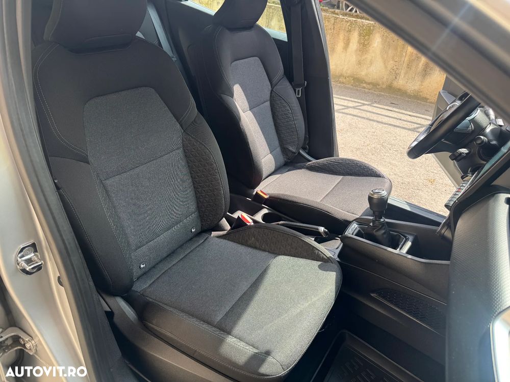 Renault Clio BLUE dCi 100 EVOLUTION - 7