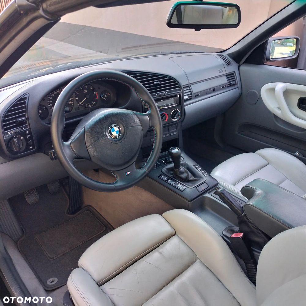 BMW Seria 3 - 30