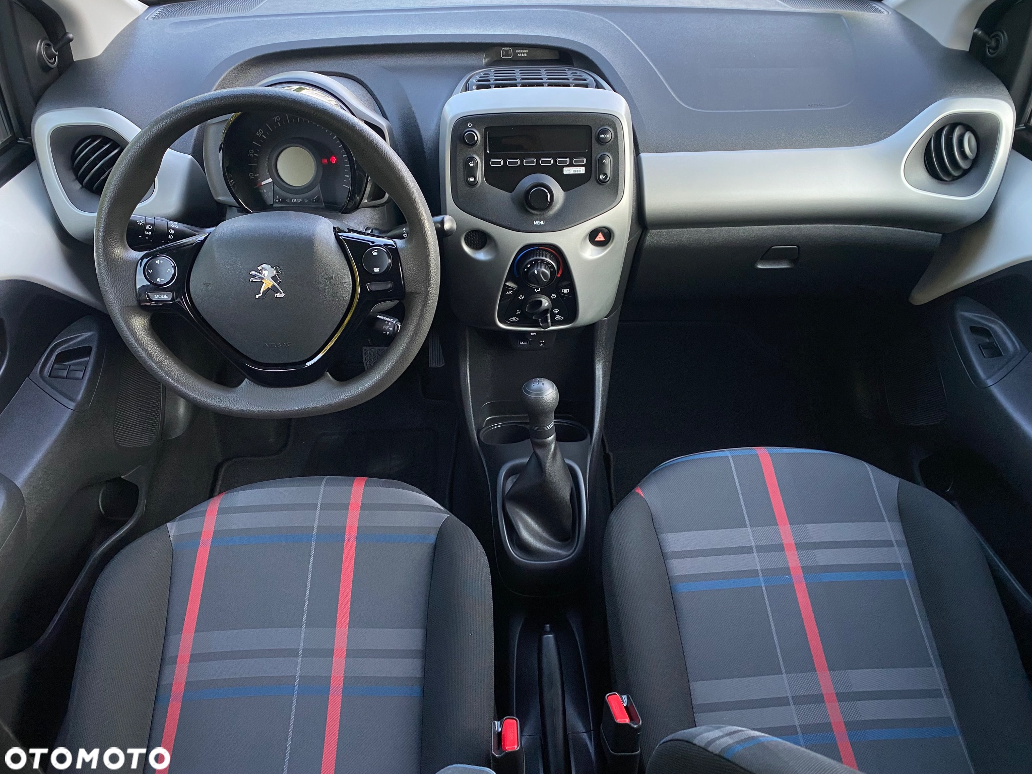 Peugeot 108 PureTech 82 Style - 30