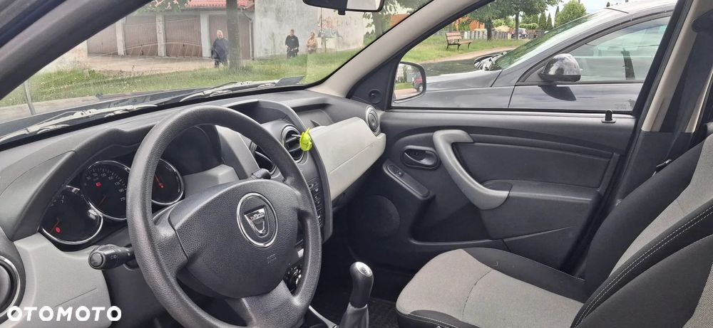 Dacia Duster 1.6 16V 4x2 - 4
