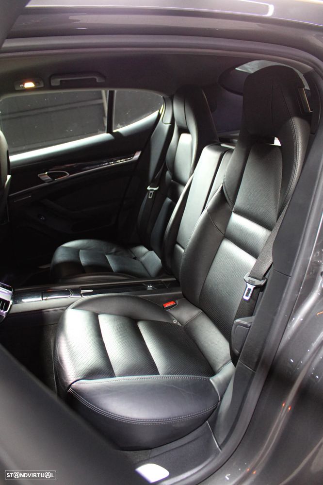 Porsche Panamera S Hybrid - 37