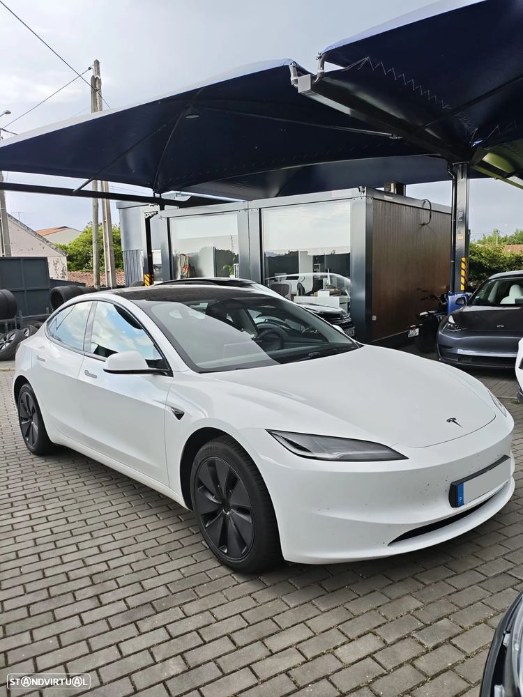 Tesla Model 3 Standard Range Plus RWD - 2