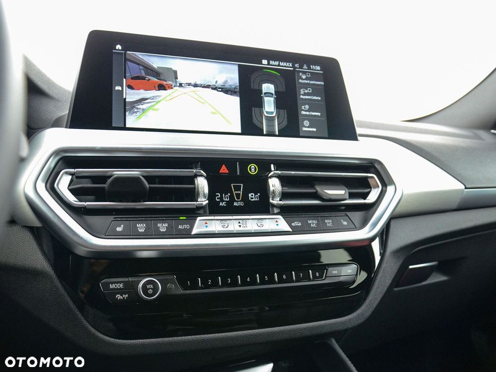 BMW X4 - 26