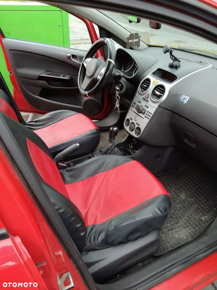 Opel Corsa 1.0 12V Essentia - 5