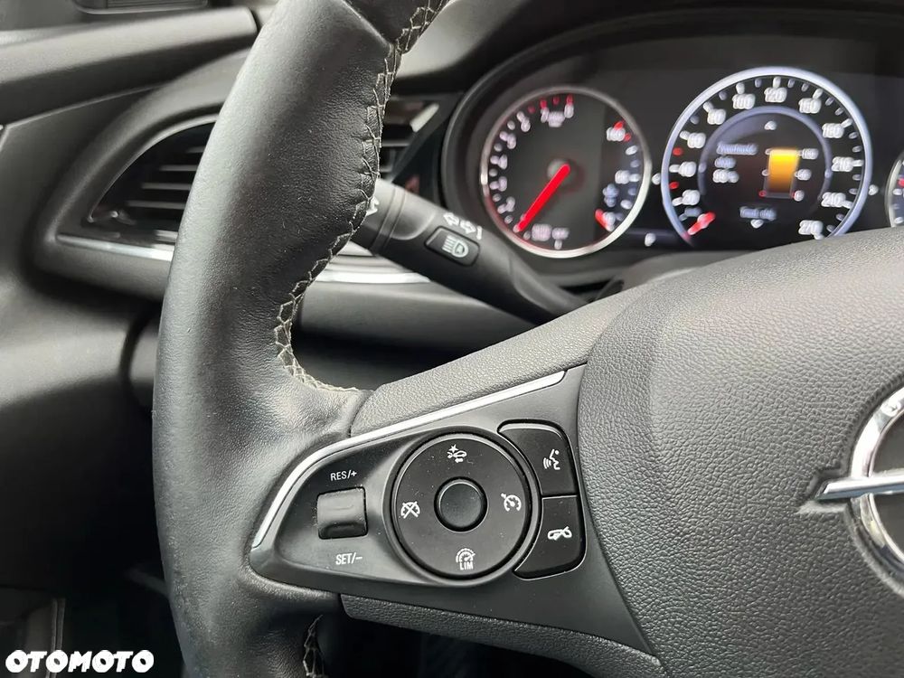 Opel Insignia Sports Tourer 1.5 Direct InjectionT Dynamic - 25