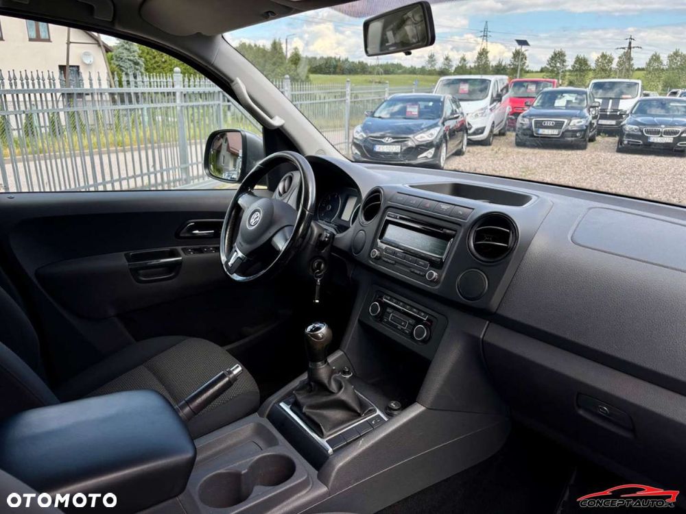 Volkswagen Amarok - 22