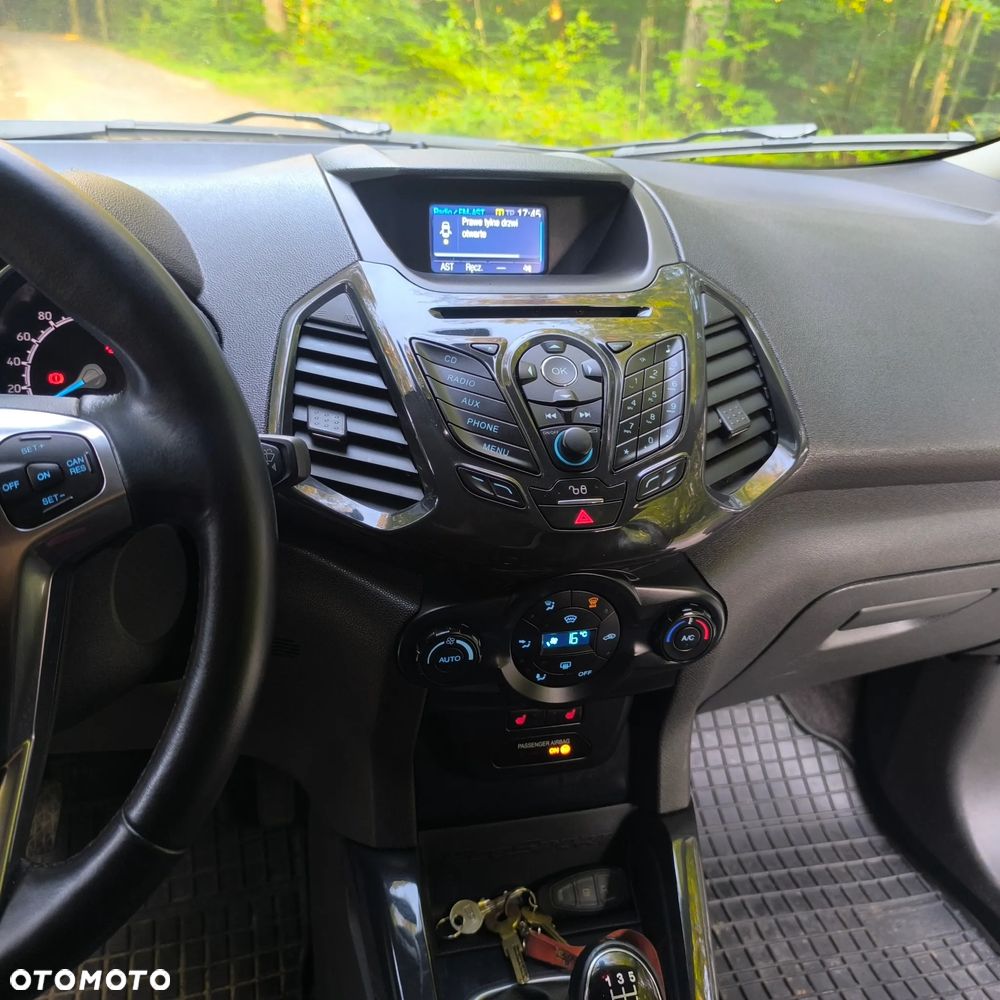 Ford EcoSport - 16