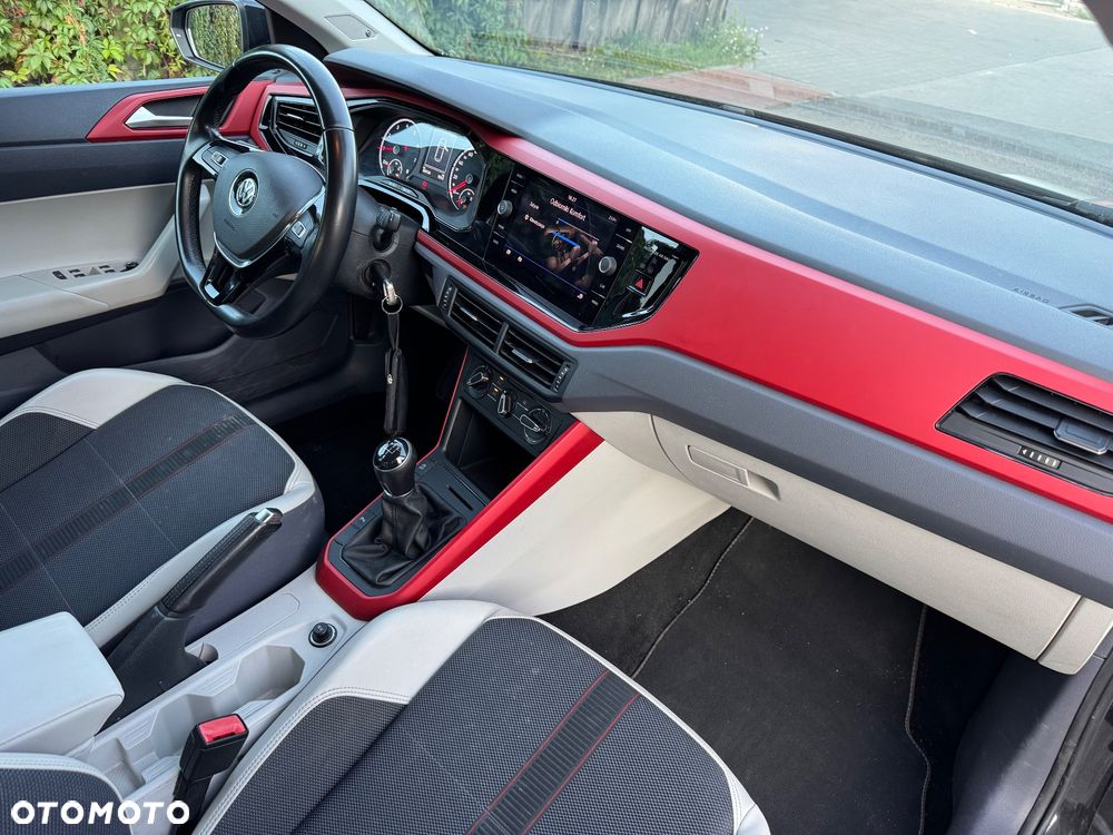 Volkswagen Polo 1.0 TSI Beats - 34