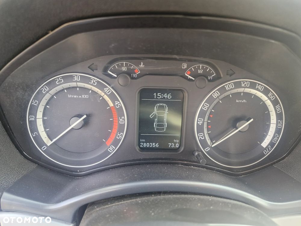 Skoda Octavia 2.0 TDI RS - 6