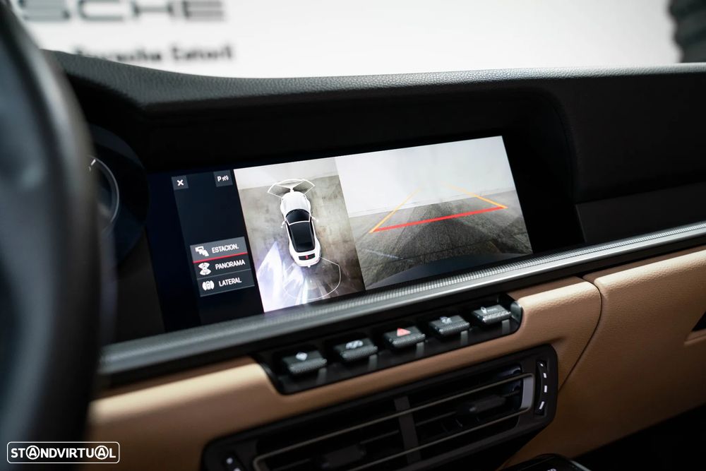 Porsche 911 (992) Carrera 4S Cabriolet PDK - 29