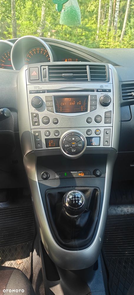 Toyota Verso 1.8 Premium EU5 - 26