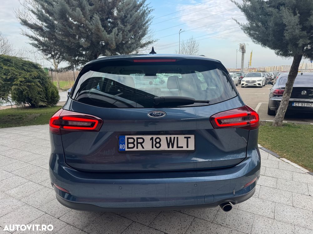 Ford Focus 1.0 EcoBoost Hybrid Aut. ACTIVE - 16