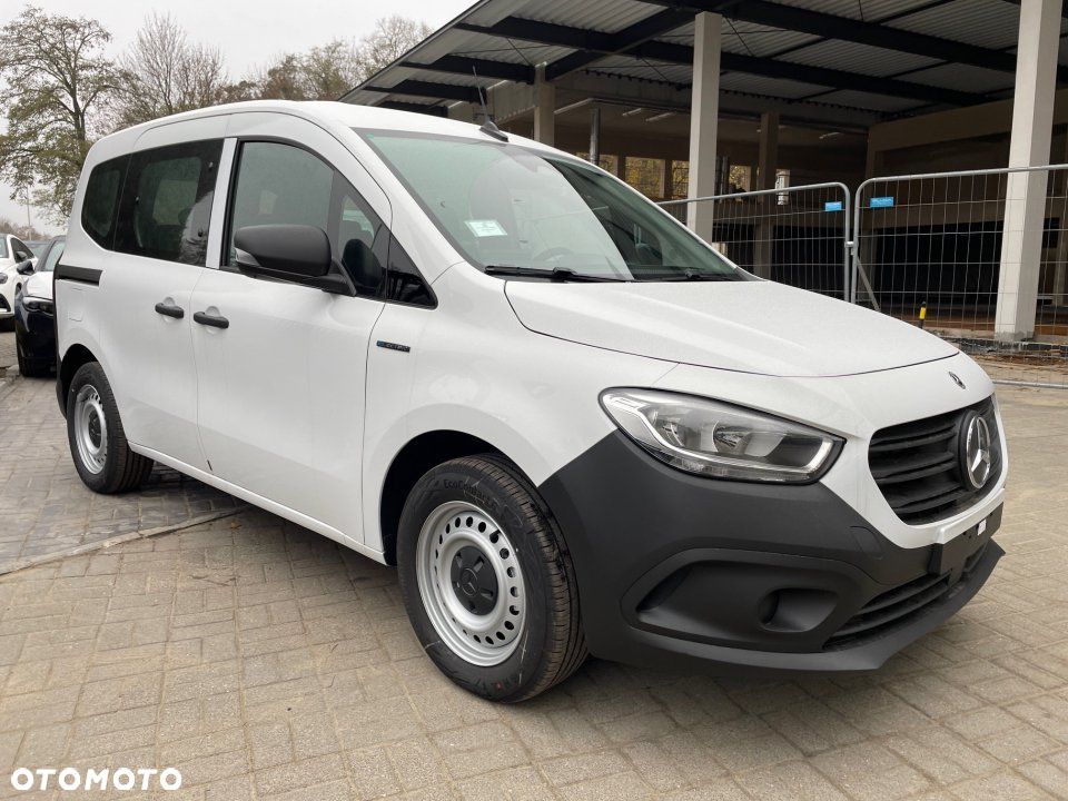 Mercedes-Benz eCITAN - 2