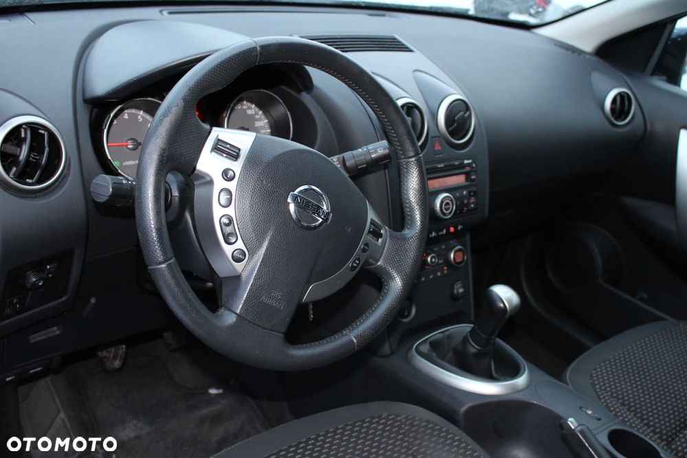 Nissan Qashqai 1.6 Tekna - 6