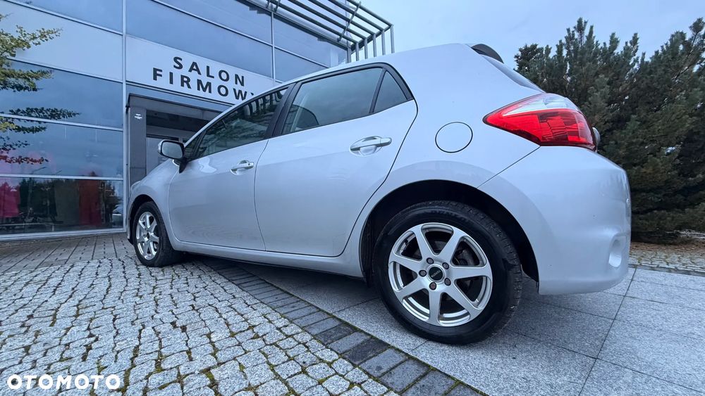 Toyota Auris 1.6 Prestige - 13