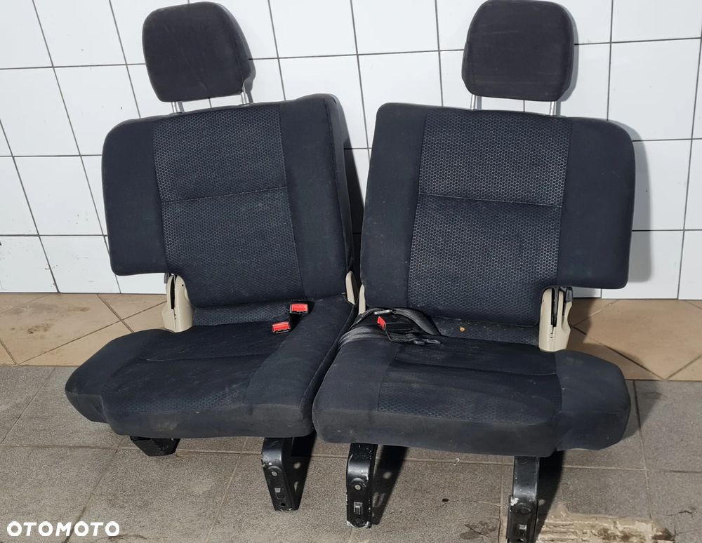 Nissan Terrano II Kanapa - 1