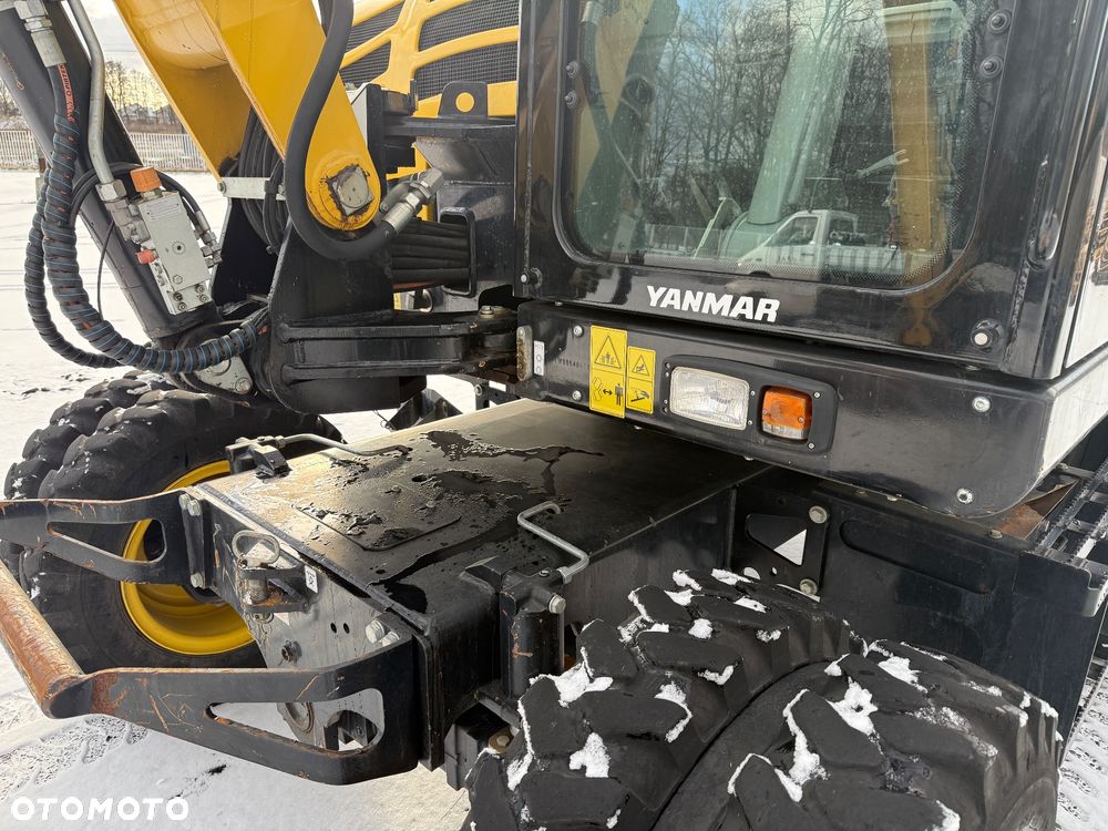 Yanmar Koparka kołowa B95W - 17