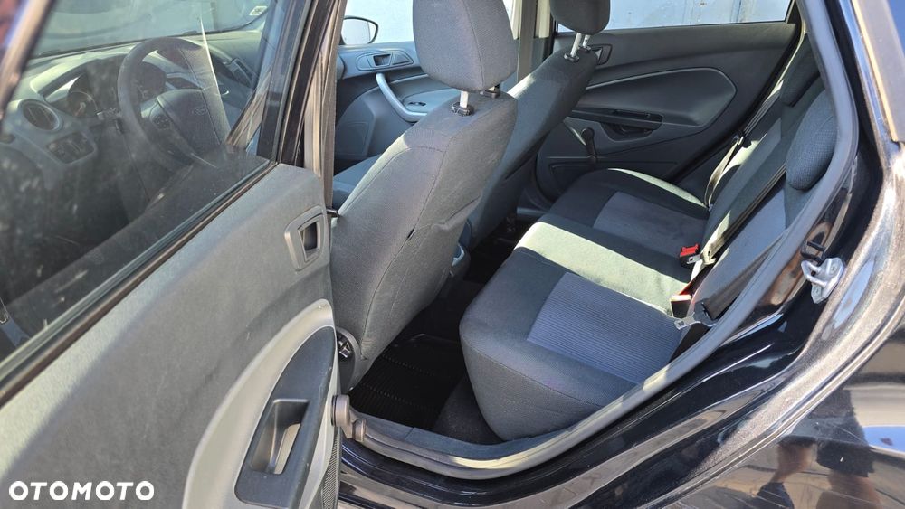 Ford Fiesta 1.25 Trend - 11