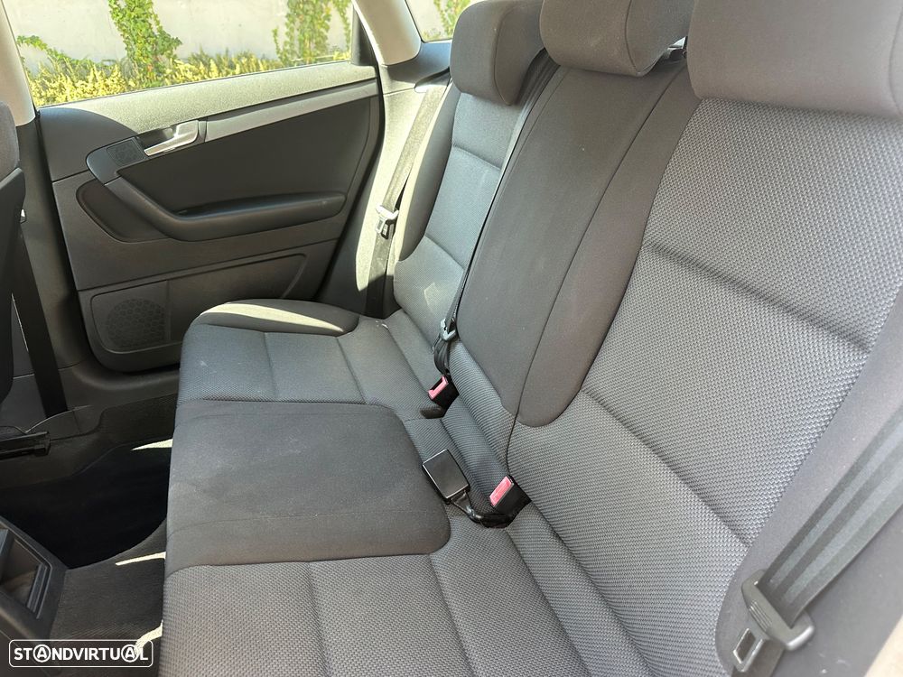 Audi A3 Sportback 1.6 TDI Attraction - 8