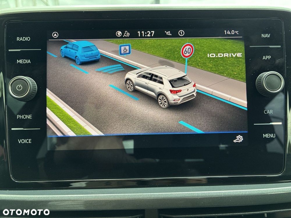 Volkswagen T-Roc 1.5 TSI Style DSG - 24