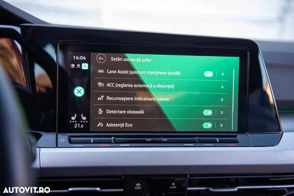 Volkswagen Golf Variant 2.0 TDI SCR DSG Life - 5