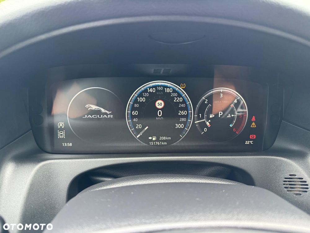 Jaguar XF 30d 300 Sport - 23