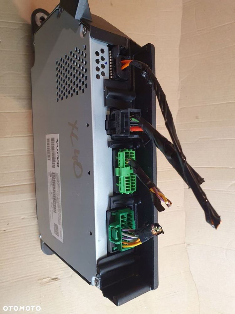 Volvo XC40 II WZMACNIACZ AUDIO 32265284AA - 3