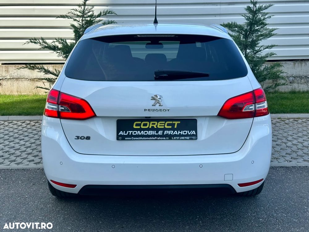 Peugeot 308 - 5