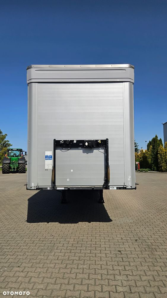 Kögel SN24 - 2