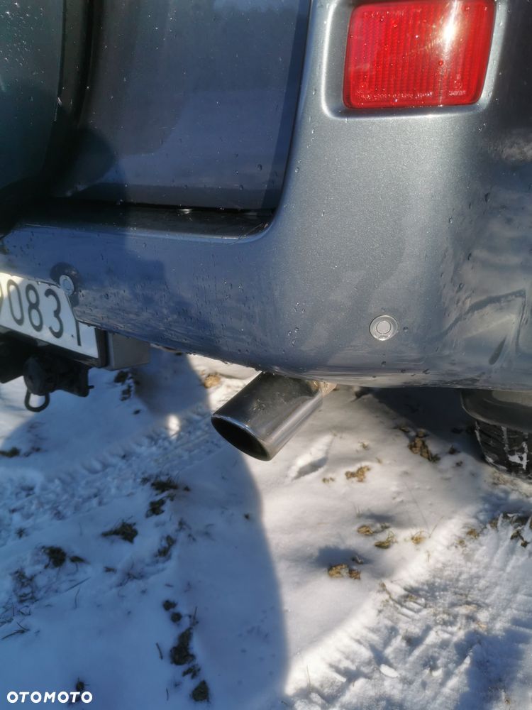 Suzuki Grand Vitara 1.9 DDiS De Luxe - 25