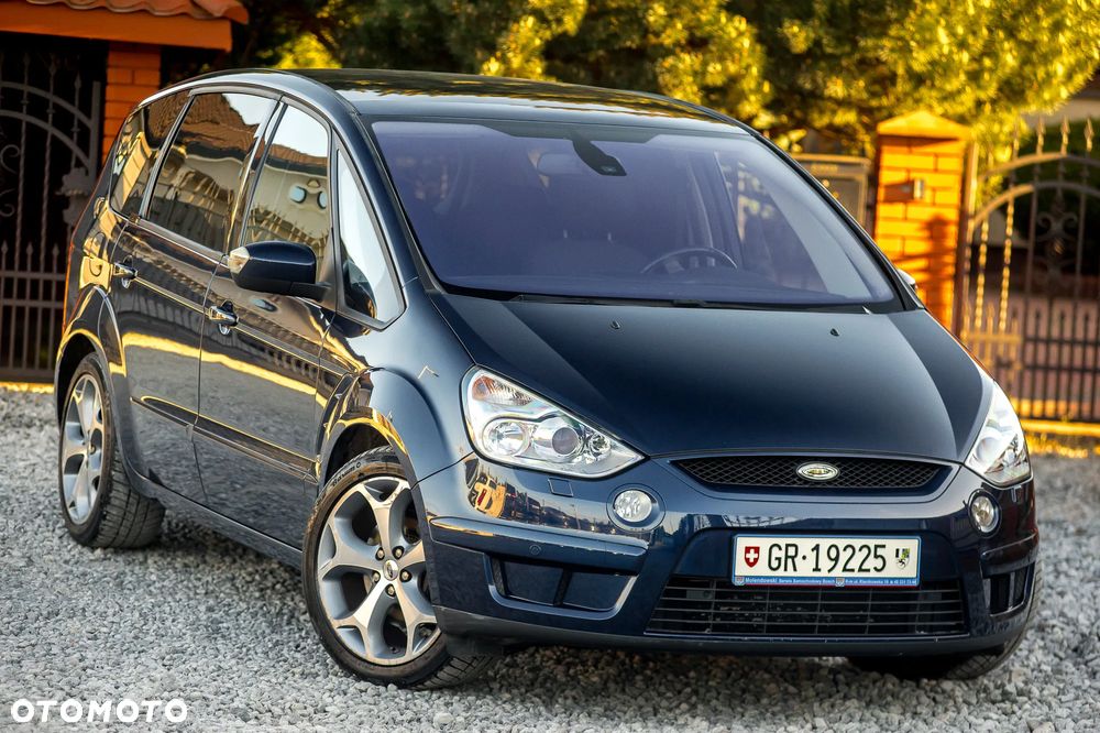Ford S-Max 2.5 Titanium - 1