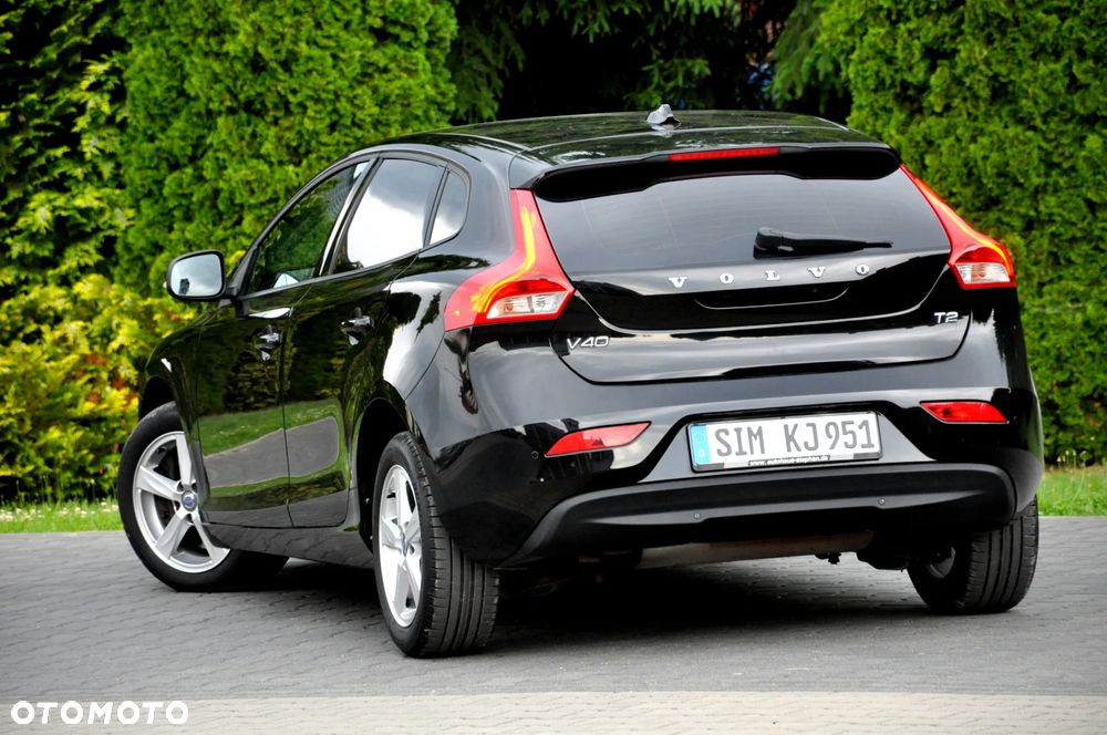 Volvo V40 T2 Geartronic Inscription - 19