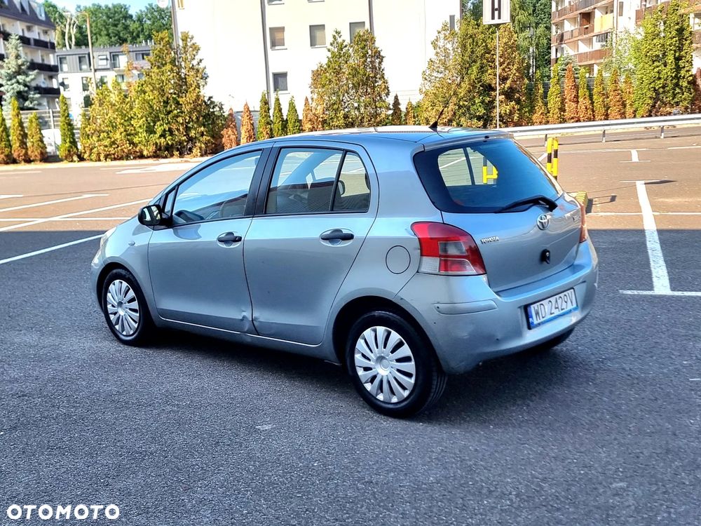 Toyota Yaris 1.0 Entry - 16