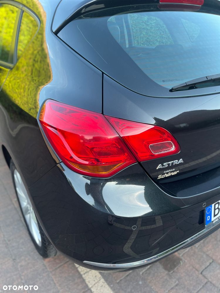 Opel Astra 1.4 T Enjoy EU6 - 17