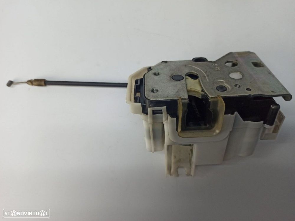 FECHADURA PORTA FRENTE DIREITA OPEL COMBO D EXPRESSION L1H1 - 2