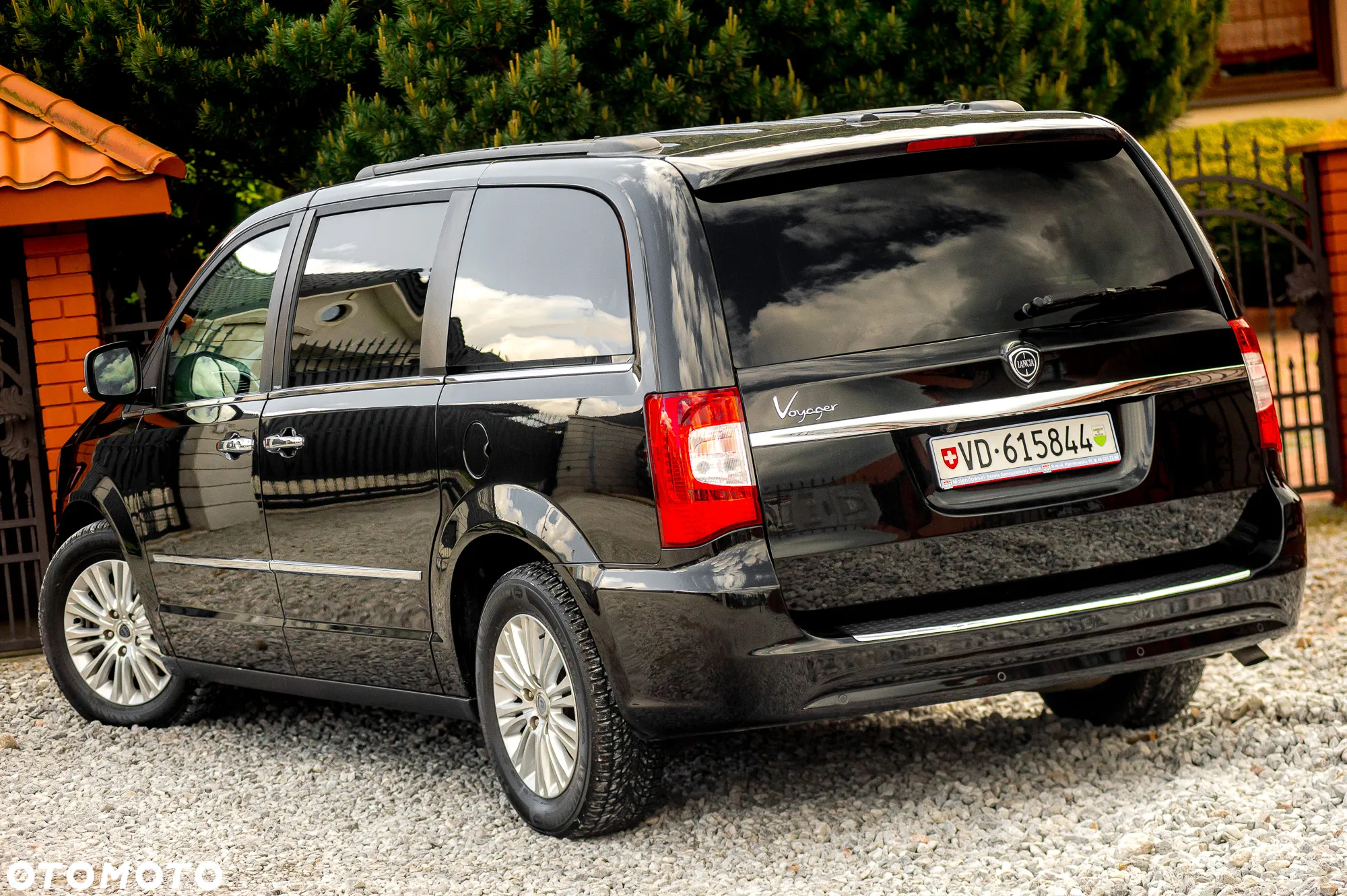 Lancia Voyager 2.8CRD Platinum - 9